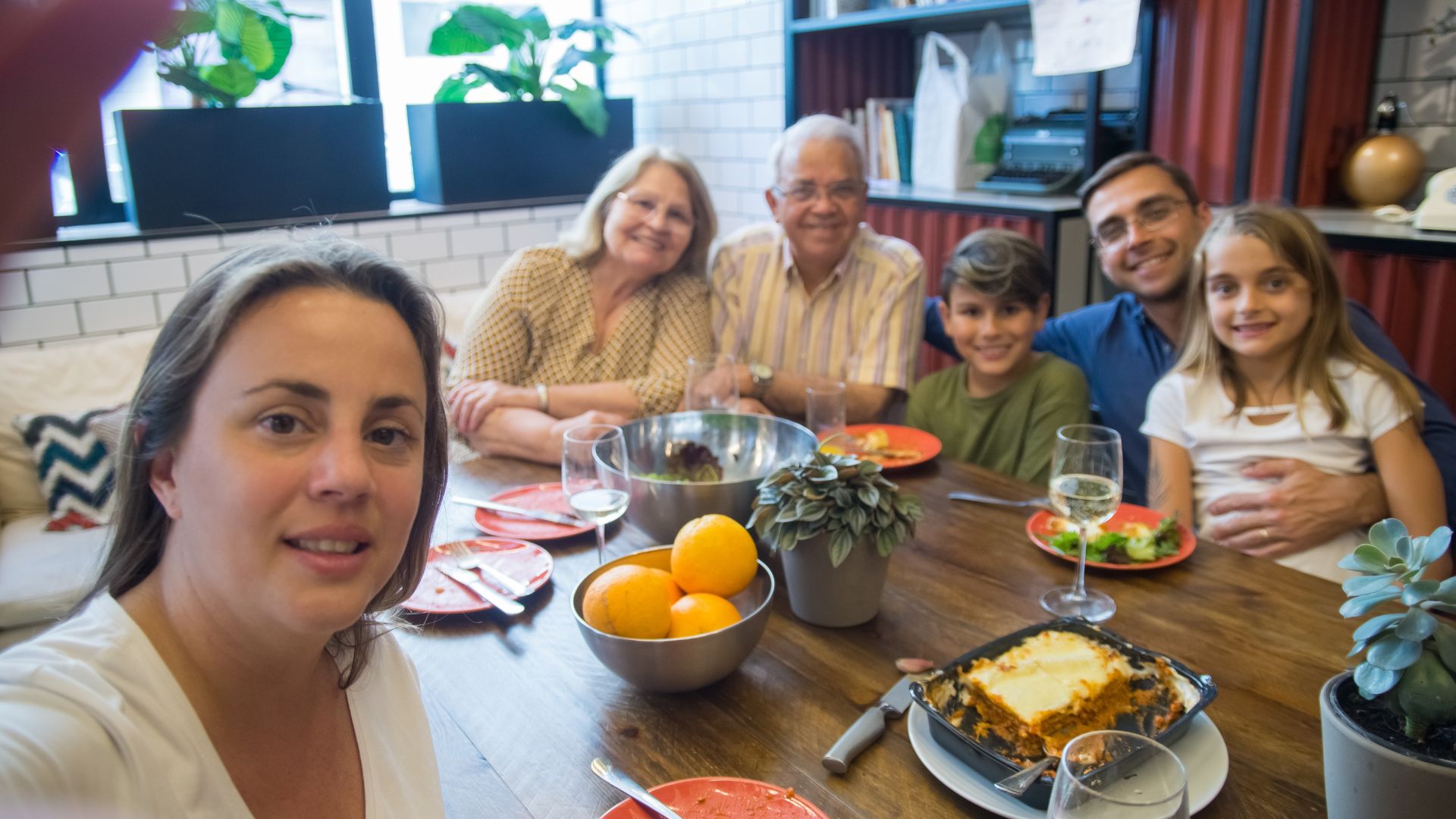 How to Create the Ultimate Family Games Night